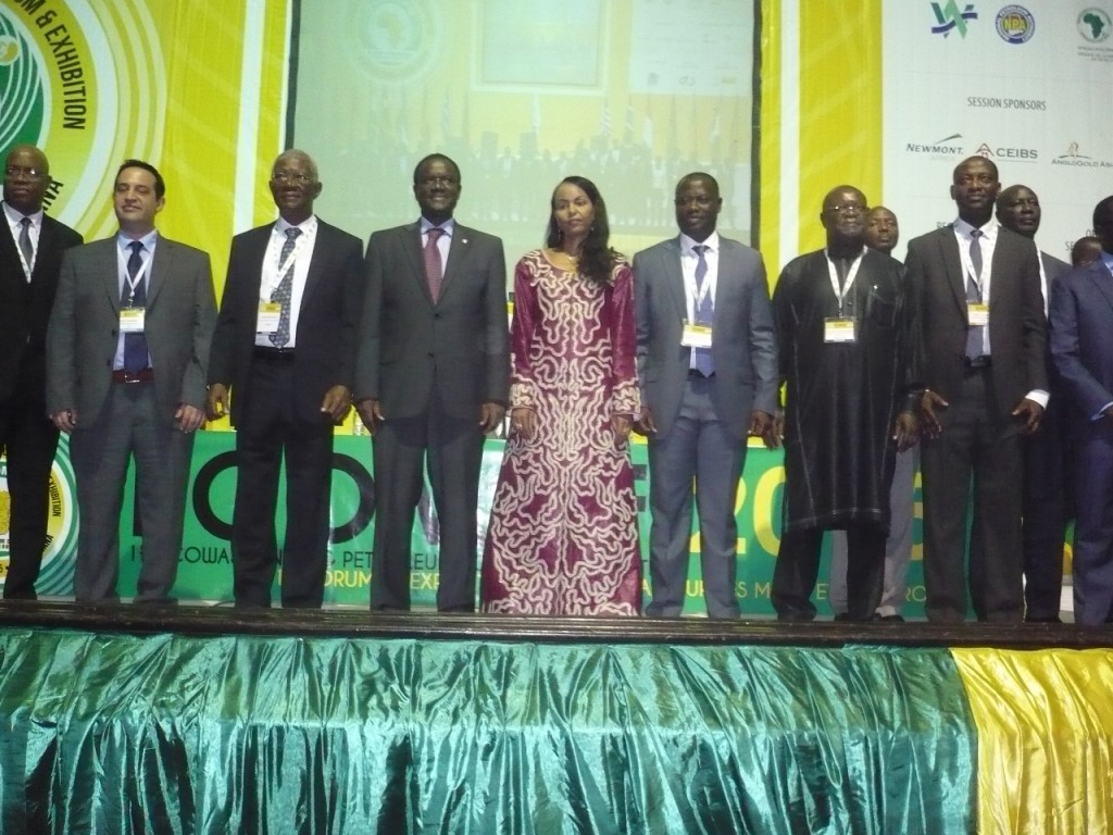 Une vue des officiels et des sponsors de l'ECOMOF 2015