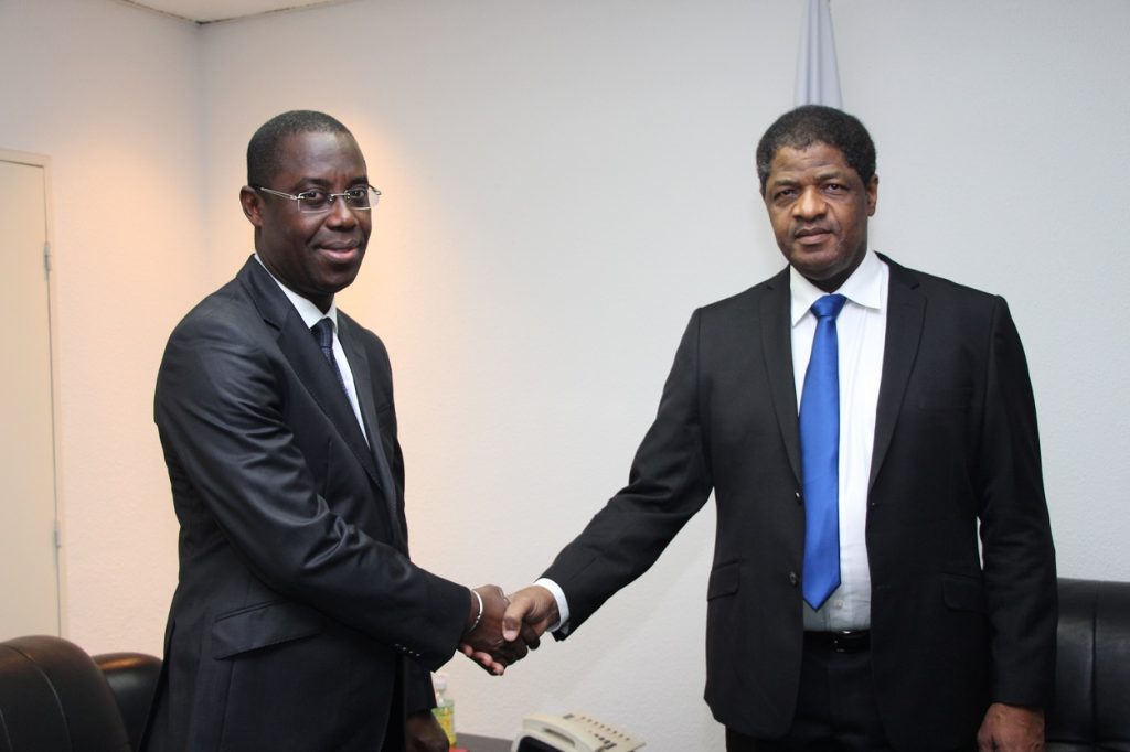 marcel-de-souza-et-le-directeur-general-decobank-benin-lazare-noulekou