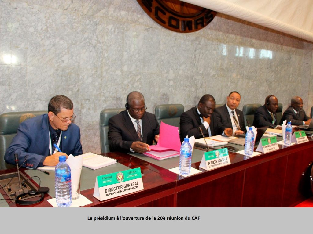 le-presidium-a-louverture-de-la-20e-reunion-du-caf