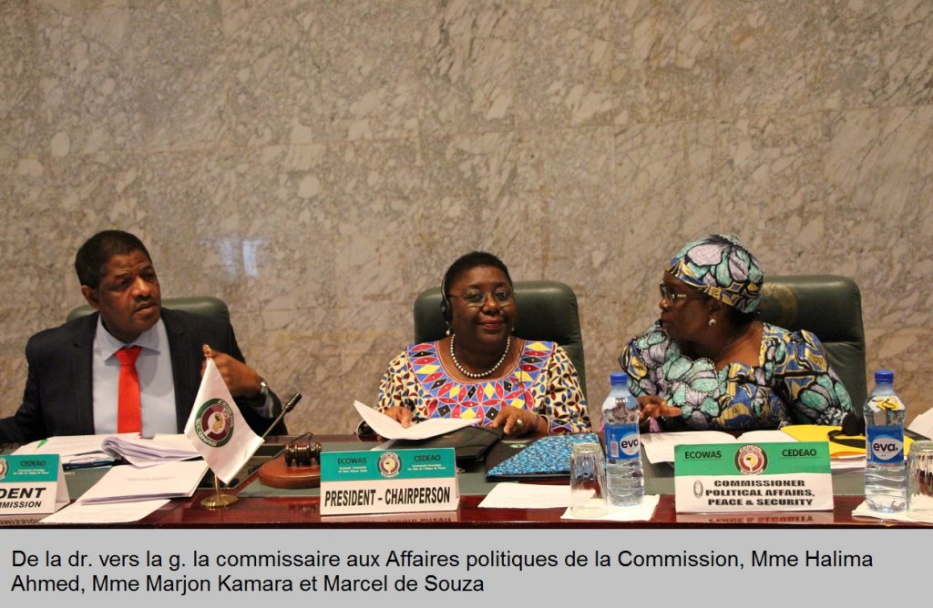 de-la-dr-vers-la-g-la-commissaire-aux-affaires-politiques-de-la-commission-mme-halima-ahmed-mme-marjon-kamara-et-marcel-de-souza